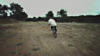Video de OLMO - Flash 290 R29 Negro Y Naranja