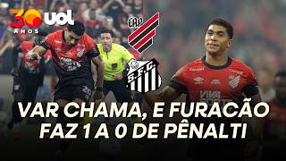 DE PÊNALTI, JULIMAR ABRE O PLACAR PARA O ATHLETICO-PR CONTRA O SANTOS APÓS CHAMADA DO VAR; VEJA GOL