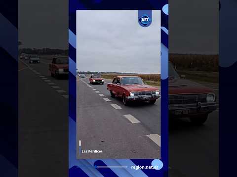 CARAVANA DE AUTOS ANTIGUOS PASÓ POR LA NUEVA RUTA 10 DESDE LAS PERDICES A PUNTA DEL AGUA