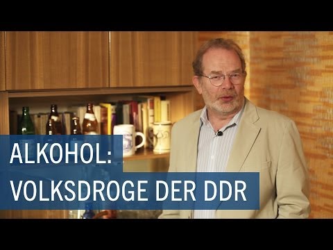 Frag Dr. Wolle – Alcohol: The People's Drug of the GDR (English Subtitles)