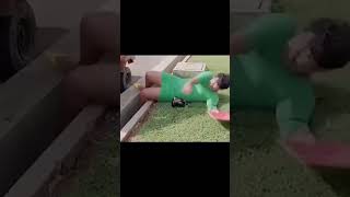 Download lagu Indro JATUH Pas Naik Bajaj 🤣😅😂 #komedi #shortvideo #warkop mp3