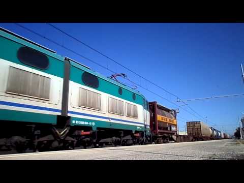 E656.564 np sul TCS 51053 Milano Smistamento - Maddaloni Marcianise, in transito a Pomezia