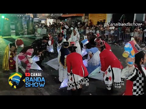 Corpo coreográfico da Banda Marcial FAMMAC na Final do Campeonato Baiano da LICBAMBA 2025