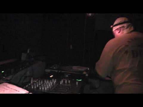 Iration Steppas - Japan - Fukuoka - 23/05/2010 - Playing Bunnington Judah