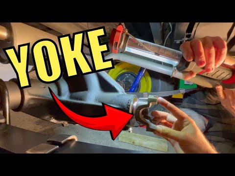 How to install pinion shaft yoke & oil seal to differential (Dana 25/27/41/44)