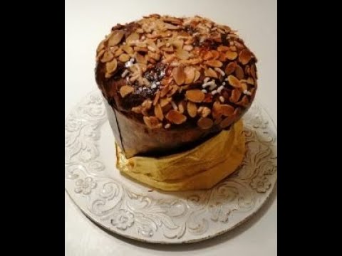 Panettone al cioccolato fatto a mano @lericettediloidebattistelli