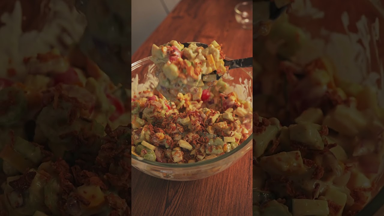 カリカリコーンのアボカドサラダ