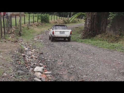 Chuva complica a vida de moradores de bairro rural em Rio Claro