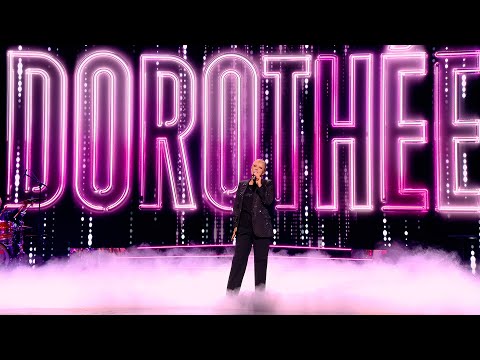 Dorothée - J'ai dans mes souvenirs (Clip officiel)