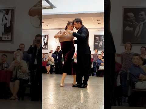  Esref Tekinalp  and  Vanessa Gauch  are  dancing  to  the  tango  "  Rie Payaso  "  by  Juan D'Arienzo  in  2026