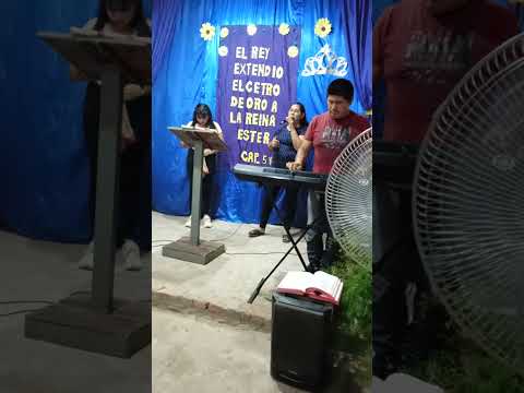 SOFIA CANTANDO AL SEÑOR JESÚS FONTANA CHACO