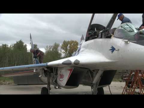 "Making of" Awesome MiG-29 outside video - Edge of Space Flight