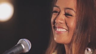 Raiatea Helm - The Good Old Hoʻomalimali E (HiSessions.com Acoustic Live!)