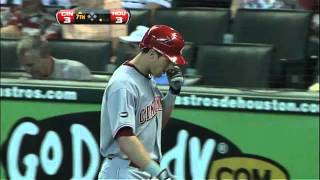 2011/05/11 Astros fan catches Stubbs' homer