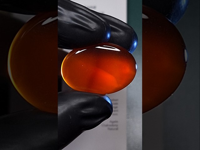 حجر عقيق كرزي رماني طبيعي مفحوص و موثق بشهادة مختب...