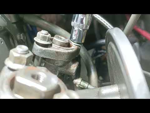 The best way to remove a Fuel Injector from a Yanmar 1GM, 1GM10, 2GM, 2GM20, 3GM, 3GM30 3GM30F
