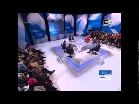 كولحسن يتلقى هدية على الهواء مباشرة من الفنان الجزائري شاعو