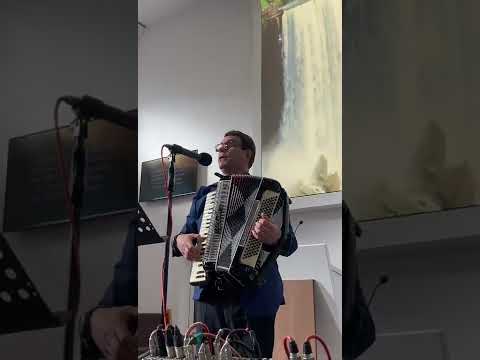 Dorin Cazacu - Scăldând în lacrimi odăița