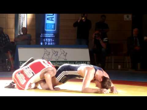 Freistil 84kg  Davyd Bichinashvili - Michael Böbble  4:0 / TÜPS 4:0 7:0 7:0