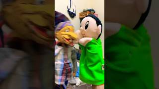 Download lagu Ehhh jgn di pukul versi ondel ondel #shortsvideo mp3