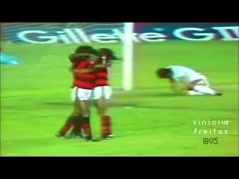 Cláudio Adão, o camisa 9 do tri em 1979