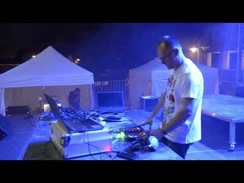 Dj. Zomby  - Retro party