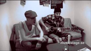 Kapten Röd - Ju mer dom spottar @ Rookiefestivalen 2011-10-29 (akustiskt)