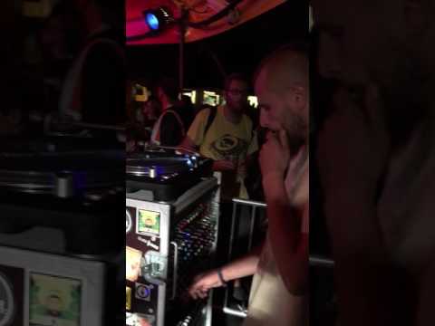 Humble Tree Hi-Fi playing Mystical Emotion by Youthman Skankers