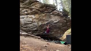 Video thumbnail of Fat Cowboy, V10. Maxwell Falls