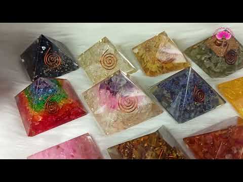 Natural reiki symbol crystal stone pyramid 20mm, 30mm, 40mm,...