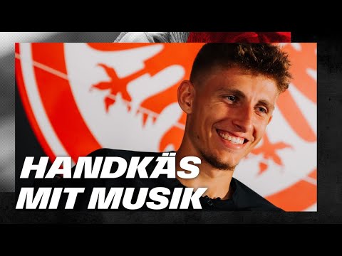 "Frühstück mit Chandler, immer mit Chandler" I Jesper Lindström bei Handkäs mit Musik