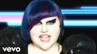 Gossip - Behind The Scenes of Pop Goes The World (Video)