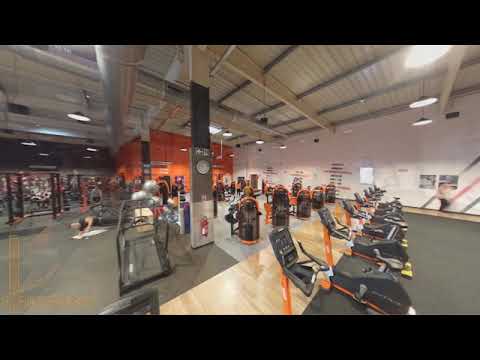 Basic-Fit 24/7 Miniature vidéo YouTube 9