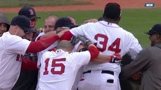 Ellsbury's two-run double seals comeback win