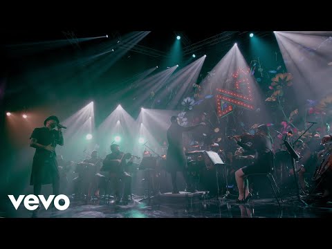 Nacho - Me Voy Enamorando (Sinfónico / En Vivo) ft. Ninoska Camacaro