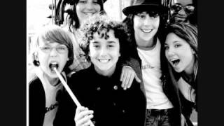 nbb Rock this town+lycrics