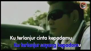 Download lagu TERLANJUR CINTA St12 & Sembilan Band Karaoke LR#ST12 & SEMBILAN BAND#INDONESIA#LEFT mp3