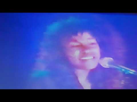 Chaka Khan's Younger Sibling Taka Boom Performs “Sister Kicks” (Acapella VH1 Version) #soulsinger