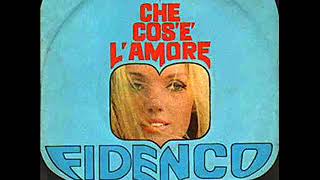 File d'automobili Music Video