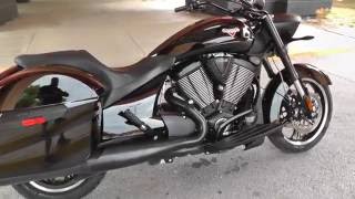 029018 - 2014 Victory 8 Ball Cross Roads - Used Motorcycle For Sale