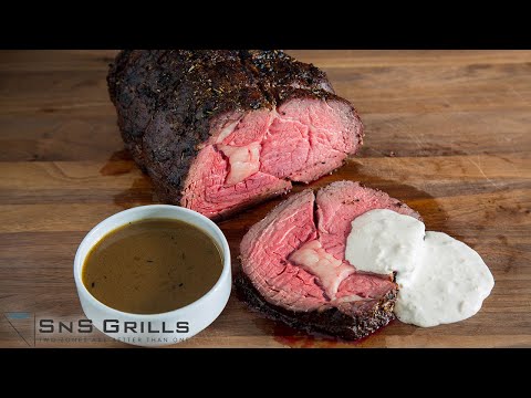 How To Cook a PERFECT Smoked PRIME RIB with Au Jus and...