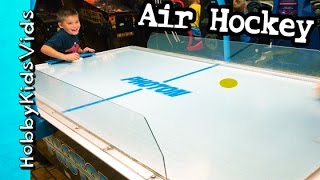 Air Hockey at Arcade! HobbyFrog vs HobbyPig + Surprise Toy Claw HobbyKidsVids