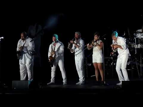 'Cjazz Legend' Dave Koz and Friends 'Summer Horns' - "Take The A Train" (LIVE)