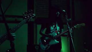 The Coathangers-Watch Your Back LIVE @AFC, Santa Rosa