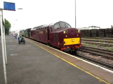 5Z70 37706 + 34070 "Manston" departing Eastleigh 12.15 21/7/09