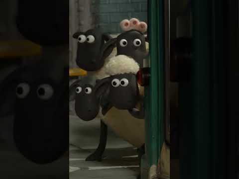 Classic Moments form Shaun the Sheep Movie: Sheep on the Loose #shaunthesheep #cartoonforkids