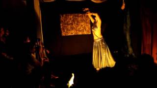 Poéticas e Sabores do Oriente 2016 - solo Angie Vi