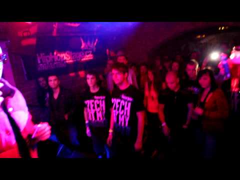 LOGIC JIMMY DICKSON SHOW INTRO SORRY 4 THE WAIT LIVE @ PRAGUE 2011