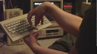 LGR - Experiencing The IBM PCjr Chiclet Keyboard