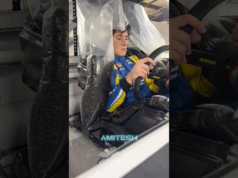 Наскар отливает сиденье по фигуре пилота